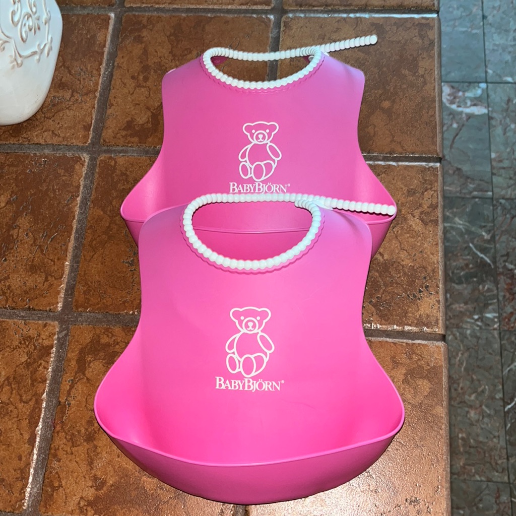 Bibs!!